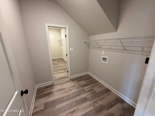 6334 Acorn Way, Walls, MS 38680