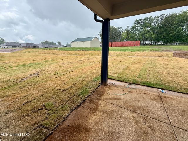 6334 Acorn Way, Walls, MS 38680