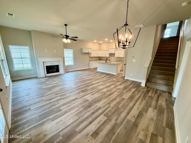 6334 Acorn Way, Walls, MS 38680