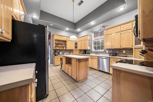 111 Silverwood Terrace, Hot Springs National Park, AR 71913