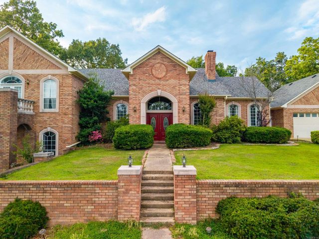 111 Silverwood Terrace, Hot Springs National Park, AR 71913