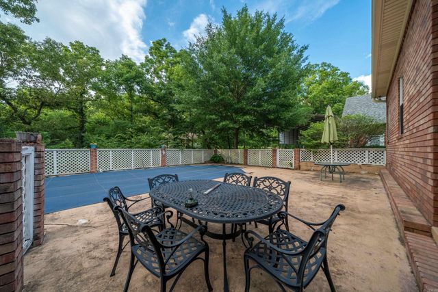111 Silverwood Terrace, Hot Springs National Park, AR 71913