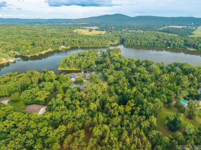 111 Silverwood Terrace, Hot Springs National Park, AR 71913