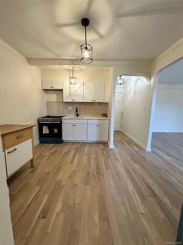 88-12 Elmhurst Avenue 6K, Elmhurst, NY 11373