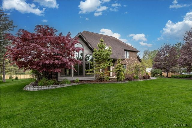 4950 East River Road, Grand Island, NY 14072