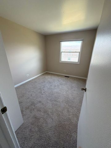 19345 Oak Avenue 11, Country Club Hills, IL 60478