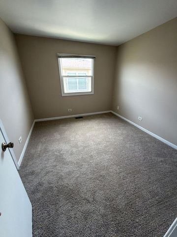 19345 Oak Avenue 11, Country Club Hills, IL 60478