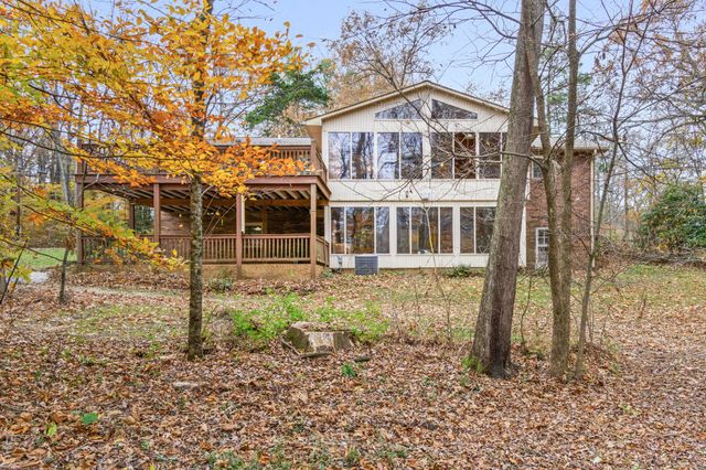 279 Linnaeus Ave, Cookeville, TN 38501