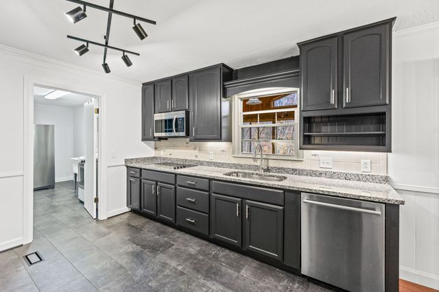 279 Linnaeus Ave, Cookeville, TN 38501