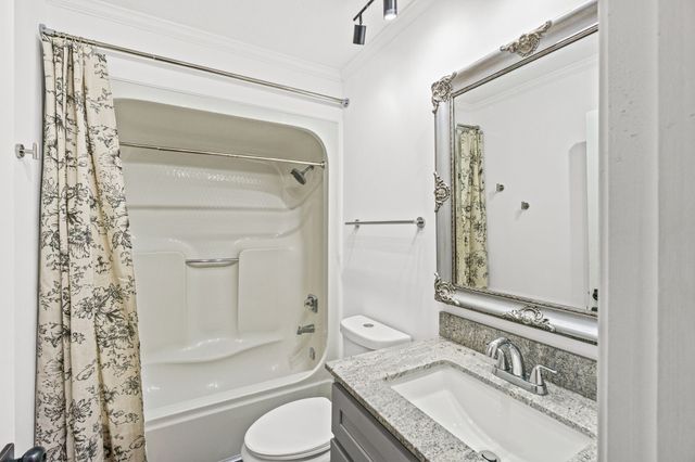 279 Linnaeus Ave, Cookeville, TN 38501