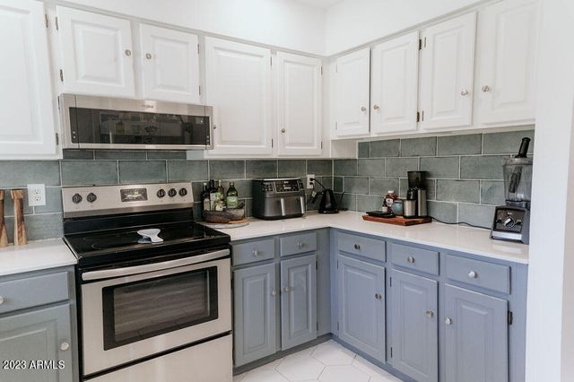 6216 N 21ST Drive, Phoenix, AZ 85015