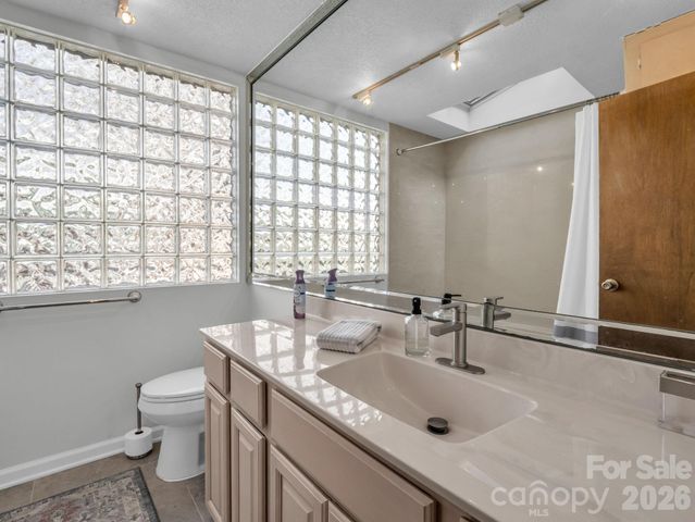 456 Youngs Mountain Drive, Lake Lure, NC 28746