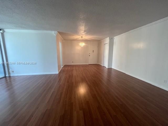 920 NE 199th St 4S, Miami, FL 33179