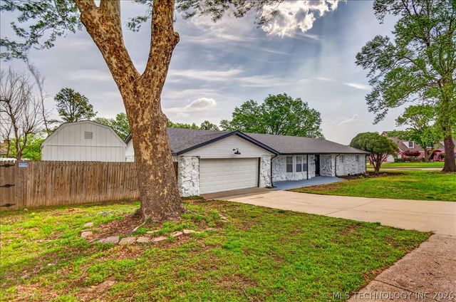 6644 SE Quail Ridge Road, Bartlesville, OK 74006