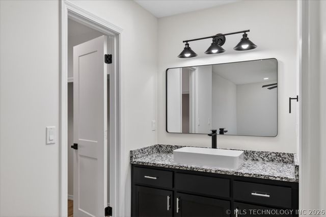 6644 SE Quail Ridge Road, Bartlesville, OK 74006