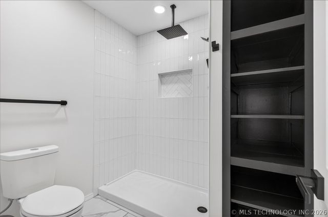 6644 SE Quail Ridge Road, Bartlesville, OK 74006