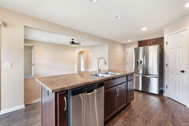 1333 Frascati Drive, Fort Wayne, IN 46825