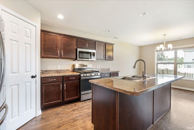 1333 Frascati Drive, Fort Wayne, IN 46825