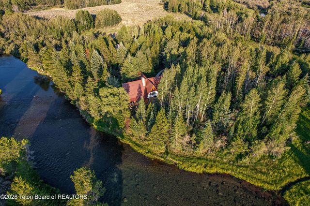 97 RIVERSIDE Road, Pinedale, WY 82941