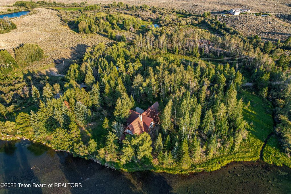 97 RIVERSIDE Road, Pinedale, WY 82941 photo 2