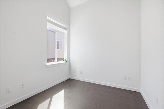 814 N Bluff DR 74, Austin, TX 78745