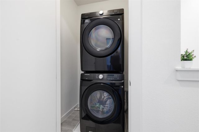 814 N Bluff DR 74, Austin, TX 78745