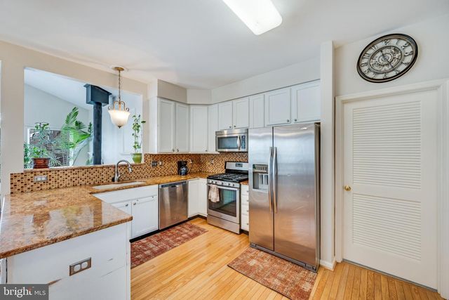 147 RAINBOW DR, Mays Landing, NJ 08330