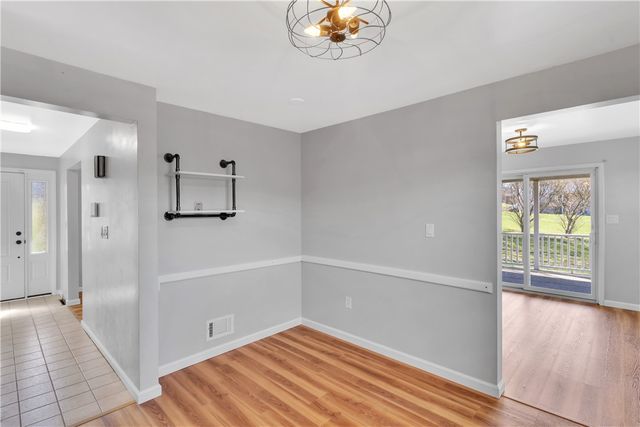 1060 Pittsburgh Rd, Middlesex Twp, PA 16059