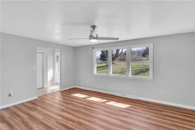 1060 Pittsburgh Rd, Middlesex Twp, PA 16059