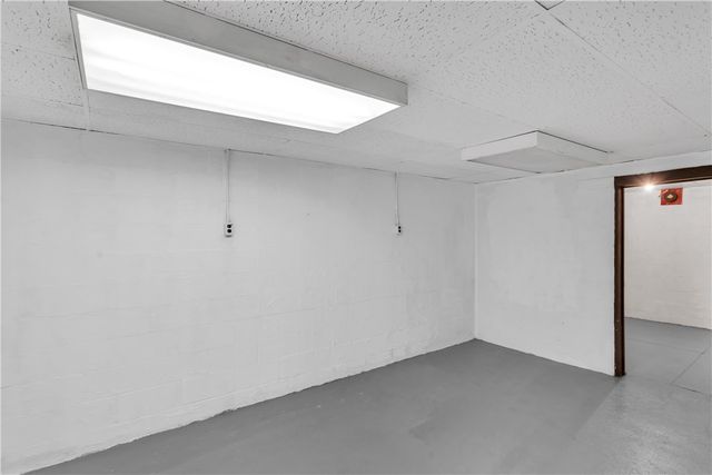 1060 Pittsburgh Rd, Middlesex Twp, PA 16059