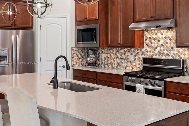 12665 SW Cattleya Ln, Port St. Lucie, FL 34987