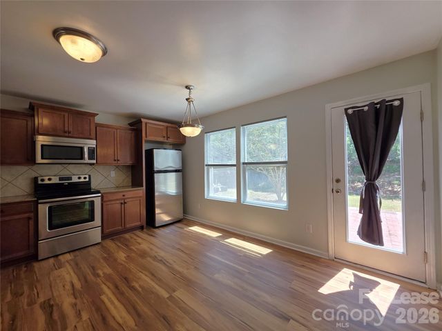 6142 Salamander Run Lane, Charlotte, NC 28215