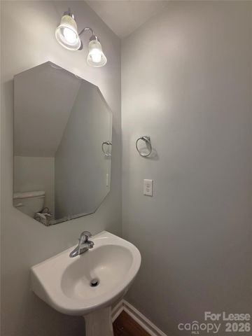 6142 Salamander Run Lane, Charlotte, NC 28215