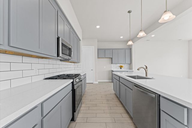 4025 Boardwalk Boulevard, Seabrook, TX 77586