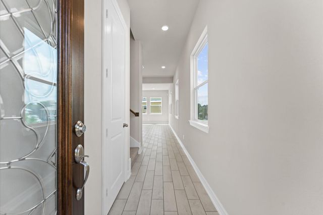 4025 Boardwalk Boulevard, Seabrook, TX 77586