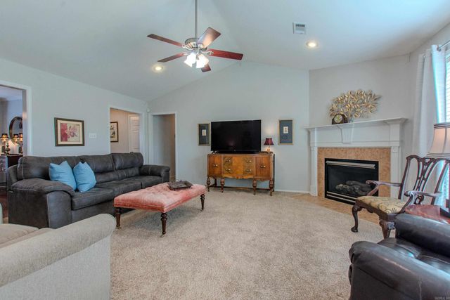 113 Pinnacle Drive, Bryant, AR 72022