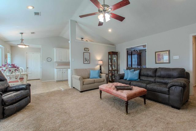 113 Pinnacle Drive, Bryant, AR 72022