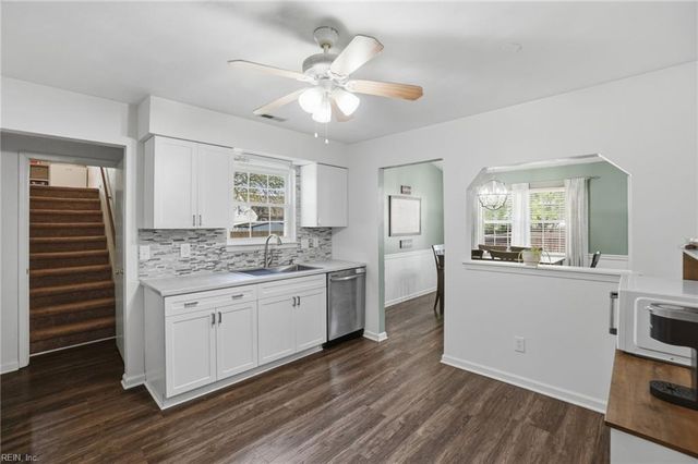 439 Willow Bend DR, Chesapeake, VA 23323