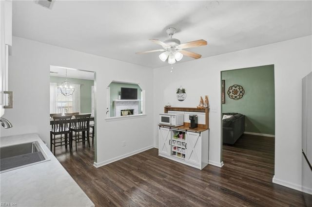 439 Willow Bend DR, Chesapeake, VA 23323