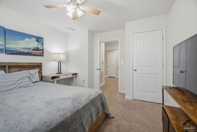 5768 Blackhorse Cir, Pensacola, FL 32526