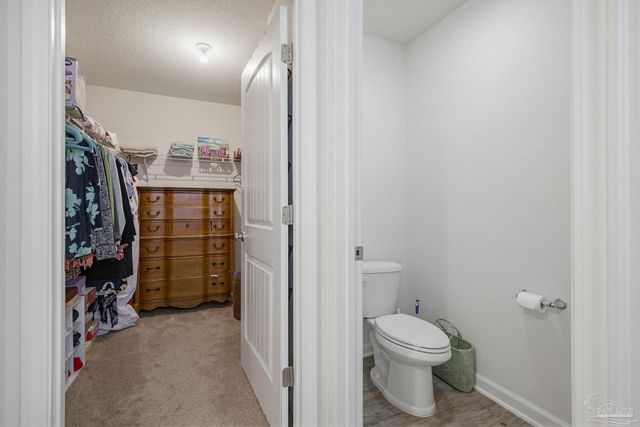 5768 Blackhorse Cir, Pensacola, FL 32526