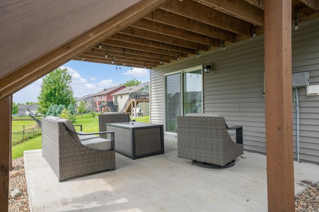 4938 Bishop Lane NW, Rochester, MN 55901