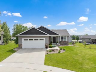 4938 Bishop Lane NW, Rochester, MN 55901