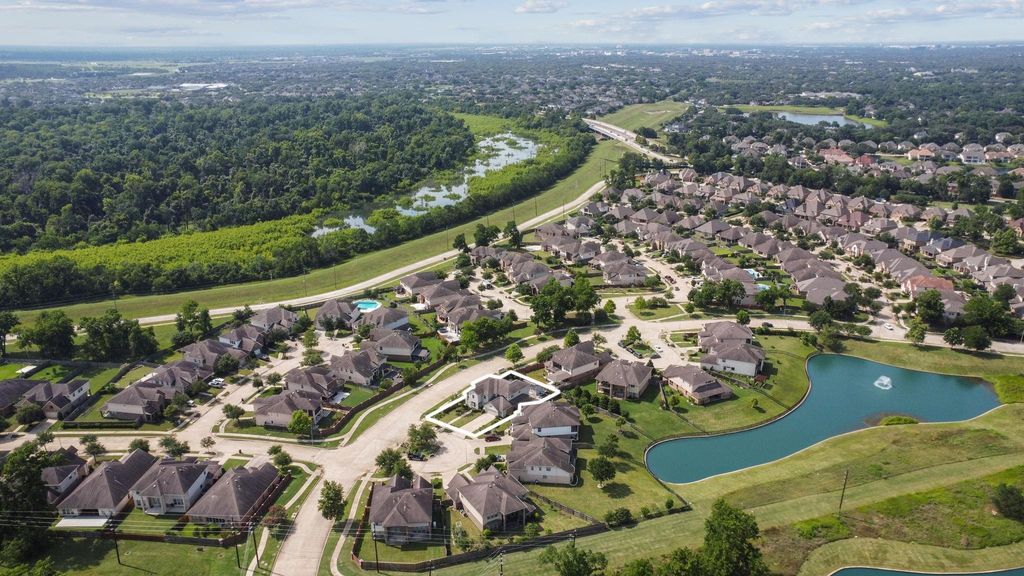 6510 Brady Springs Court, Sugar Land, TX 77479