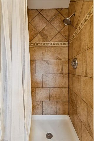 808 Winter King Ct CT, Chesapeake, VA 23323