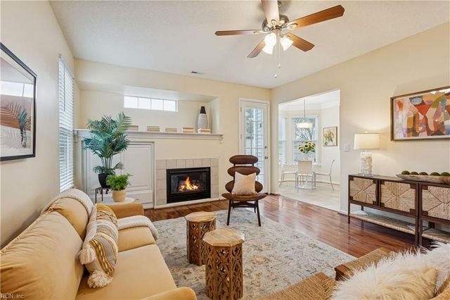 808 Winter King Ct CT, Chesapeake, VA 23323