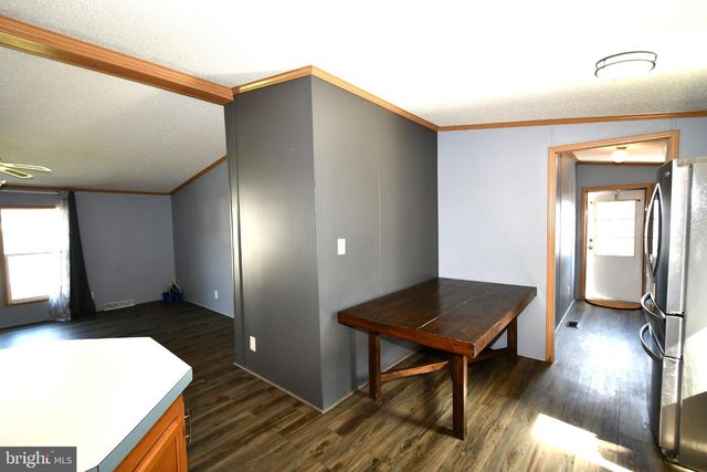 45 MAPLE DR, Doylestown, PA 18901