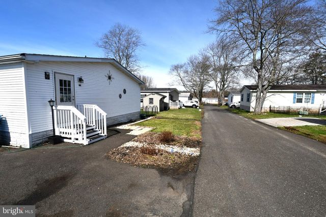 45 MAPLE DR, Doylestown, PA 18901