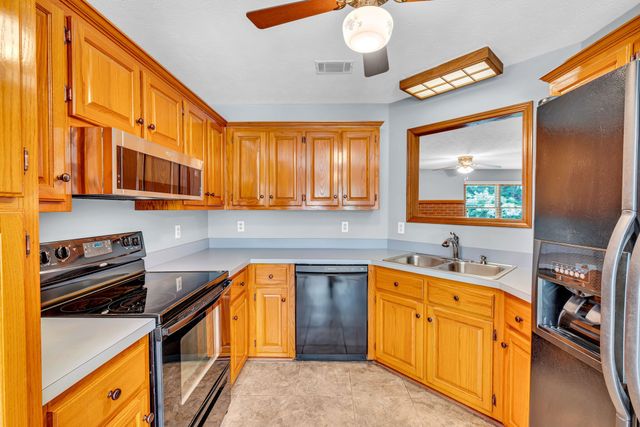 115 La View Rd, Hendersonville, TN 37075