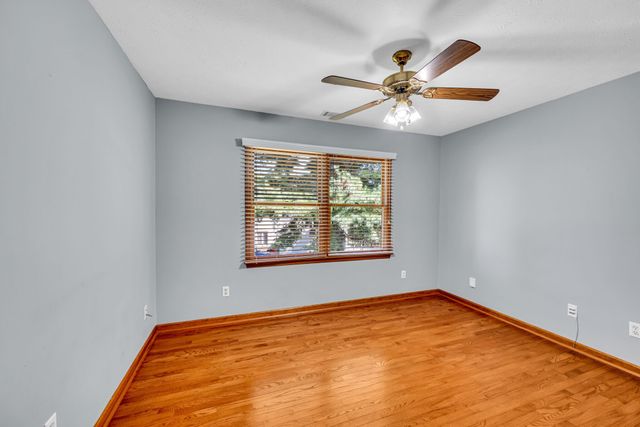 115 La View Rd, Hendersonville, TN 37075